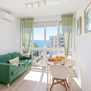 estudio-renovado-con-vista-al-mar.es-andalucia.com/